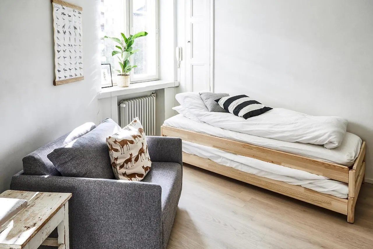 Small Studio Apartment Nearby City Centre Helsinki 0*,  Finlandia