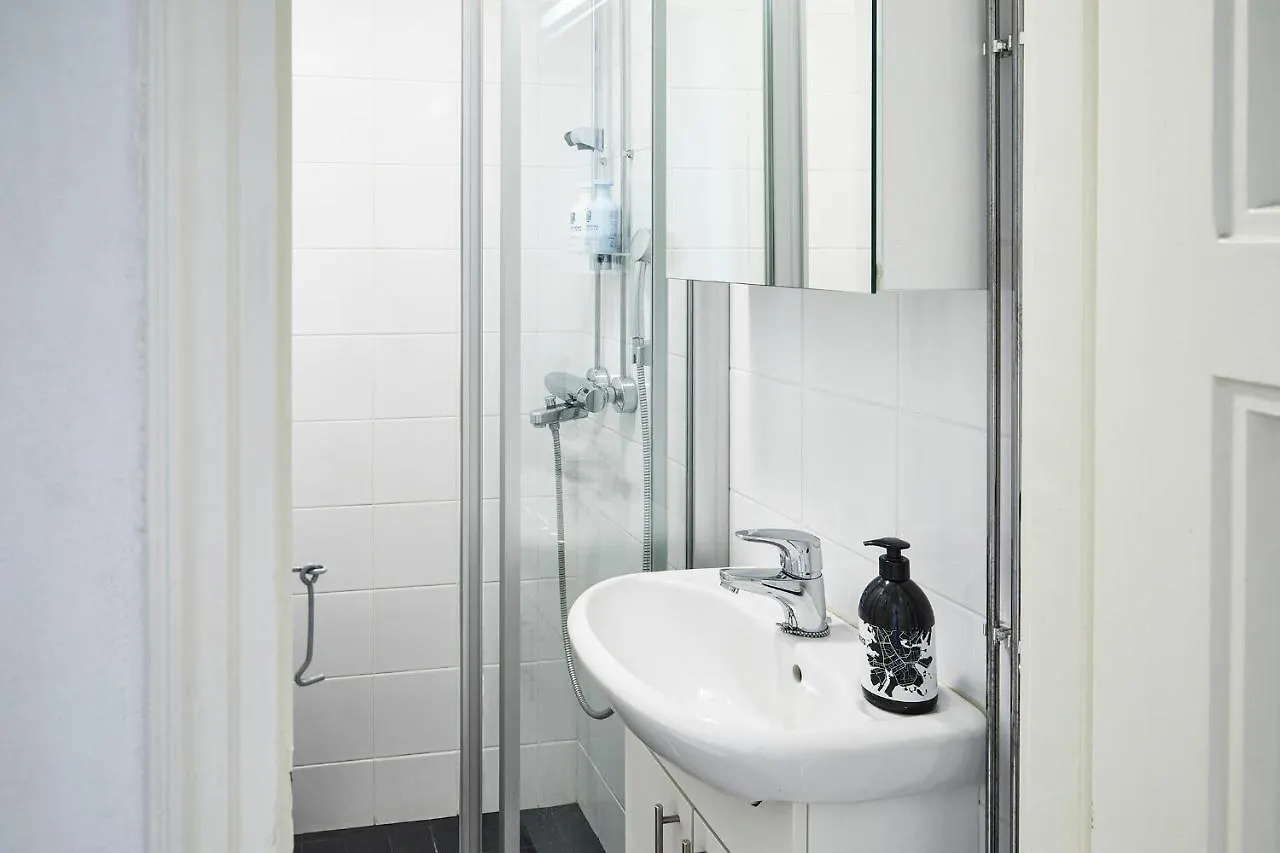 Small Studio Apartment Nearby City Centre Helsinki